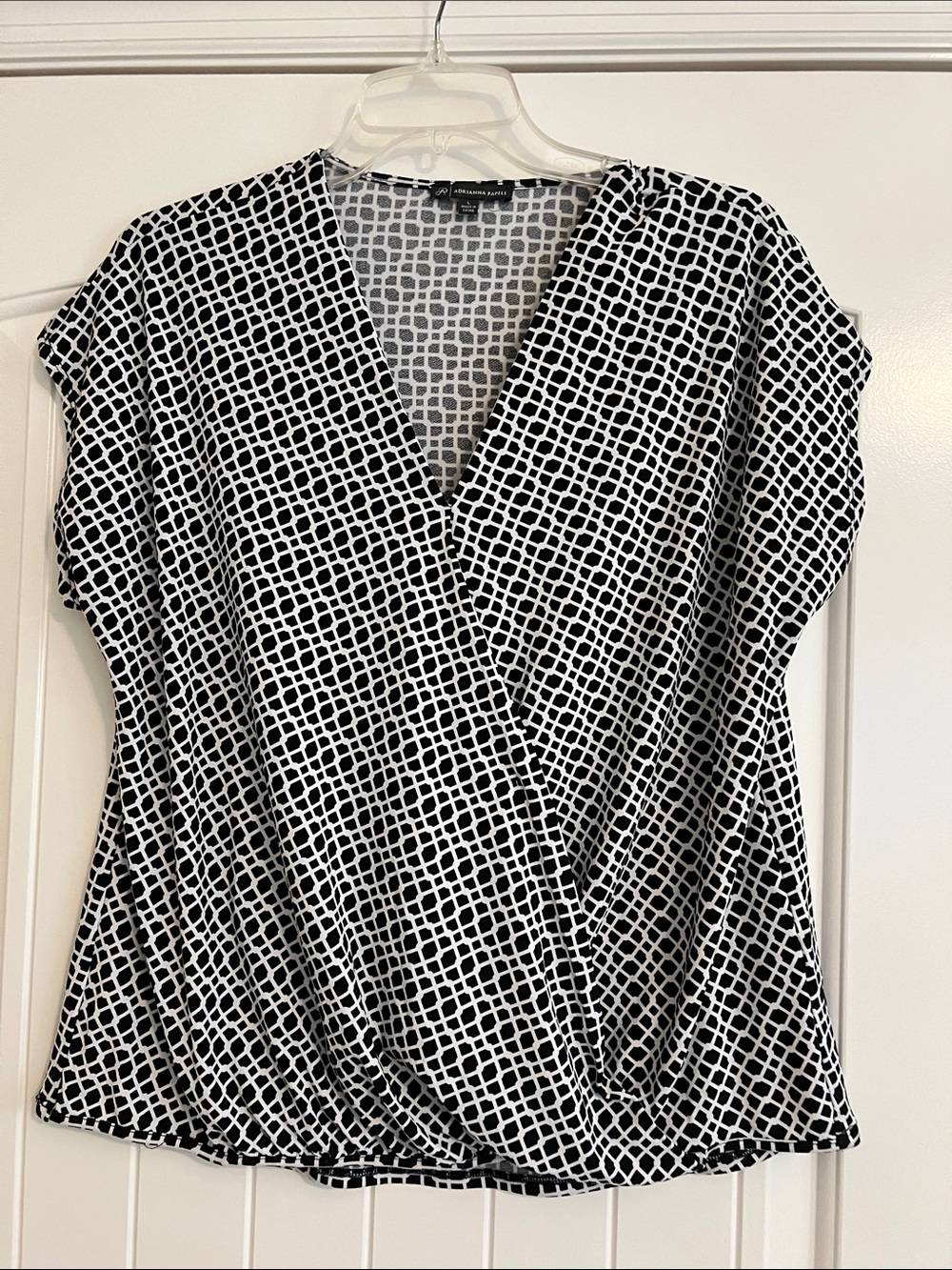 Adrianna Papell Black and White Geometric Faux-Wrap Blouse